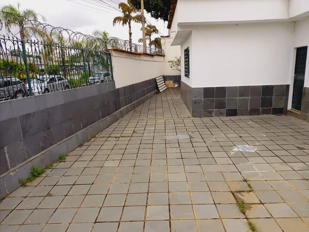 Casa, Conjunto Água Branca, 4 Quartos, 5 Vagas, 1 Suíte