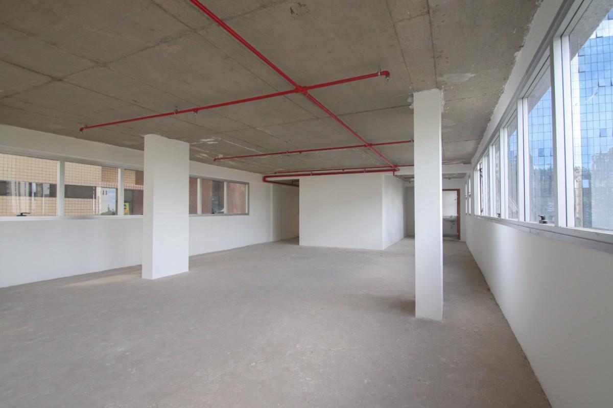 Sala, Savassi, 0 Quarto, 4 Vagas