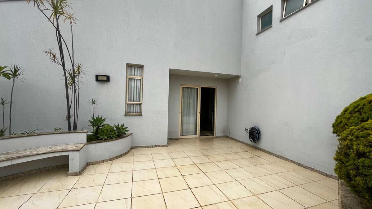 Casa, Paquetá, 4 Quartos, 5 Vagas, 2 Suítes