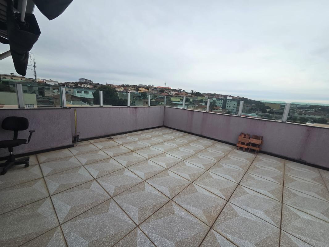 Apartamento, Coqueiros, 3 Quartos, 0 Vaga, 1 Suíte