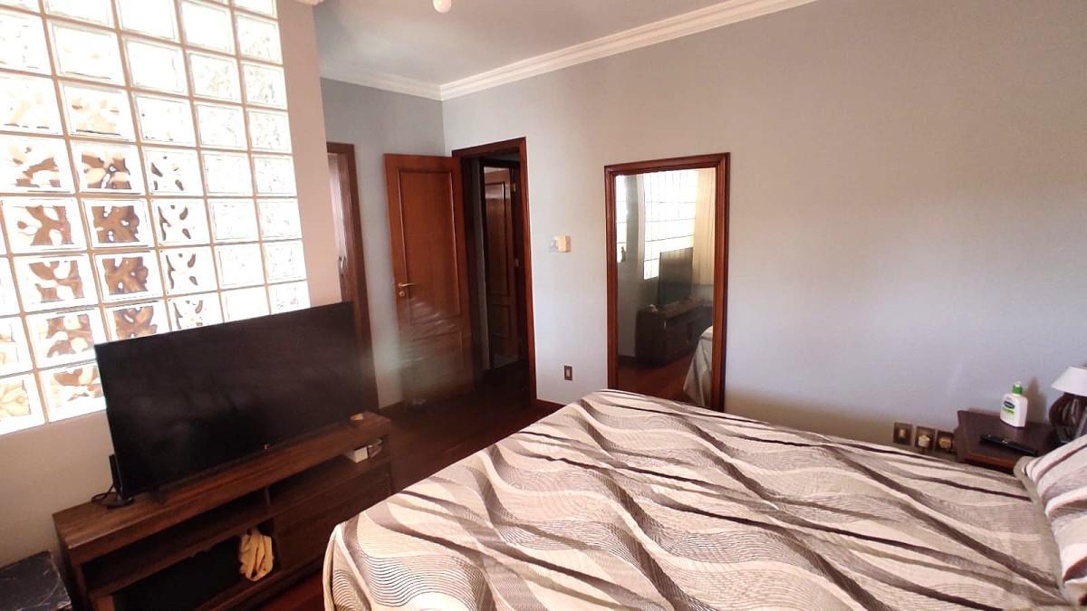 Casa, Palmares, 3 Quartos, 4 Vagas, 1 Suíte