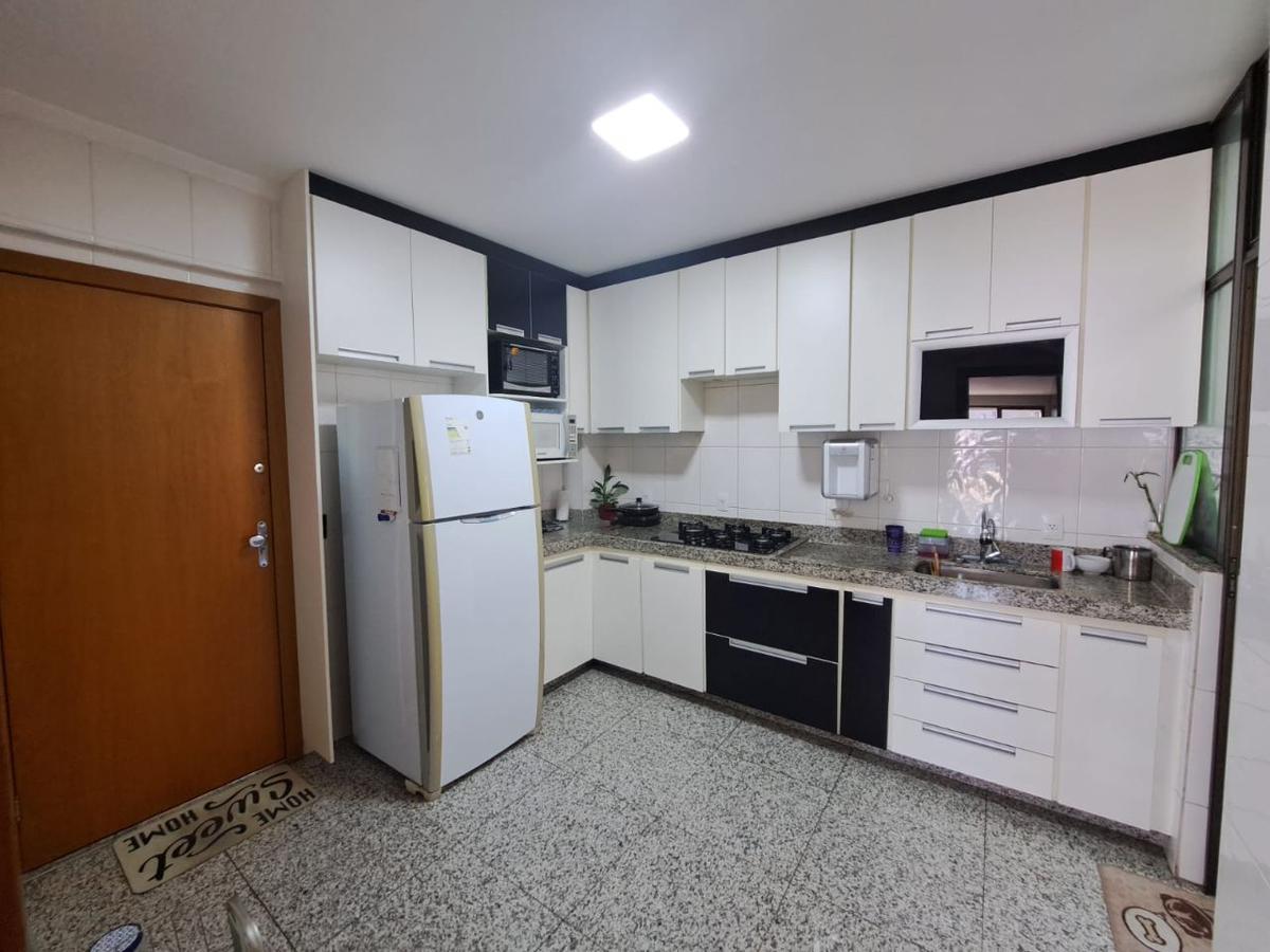 Apartamento, Fernão Dias, 4 Quartos, 2 Vagas, 1 Suíte