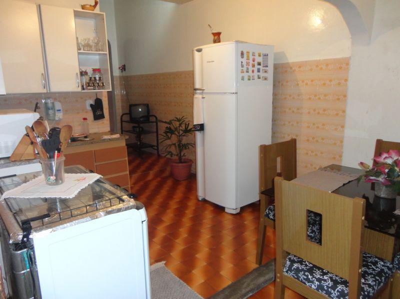 Casa, Vila Pérola, 4 Quartos, 10 Vagas, 1 Suíte