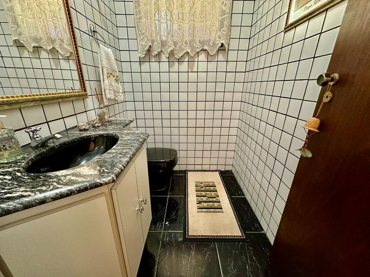 Casa, Bandeirantes (pampulha), 4 Quartos, 3 Vagas, 1 Suíte