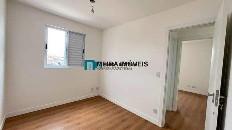 Apartamento, Sagrada Família, 3 Quartos, 2 Vagas, 1 Suíte
