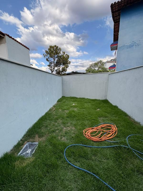 Casa, Tirol, 2 Quartos, 1 Vaga, 2 Suítes