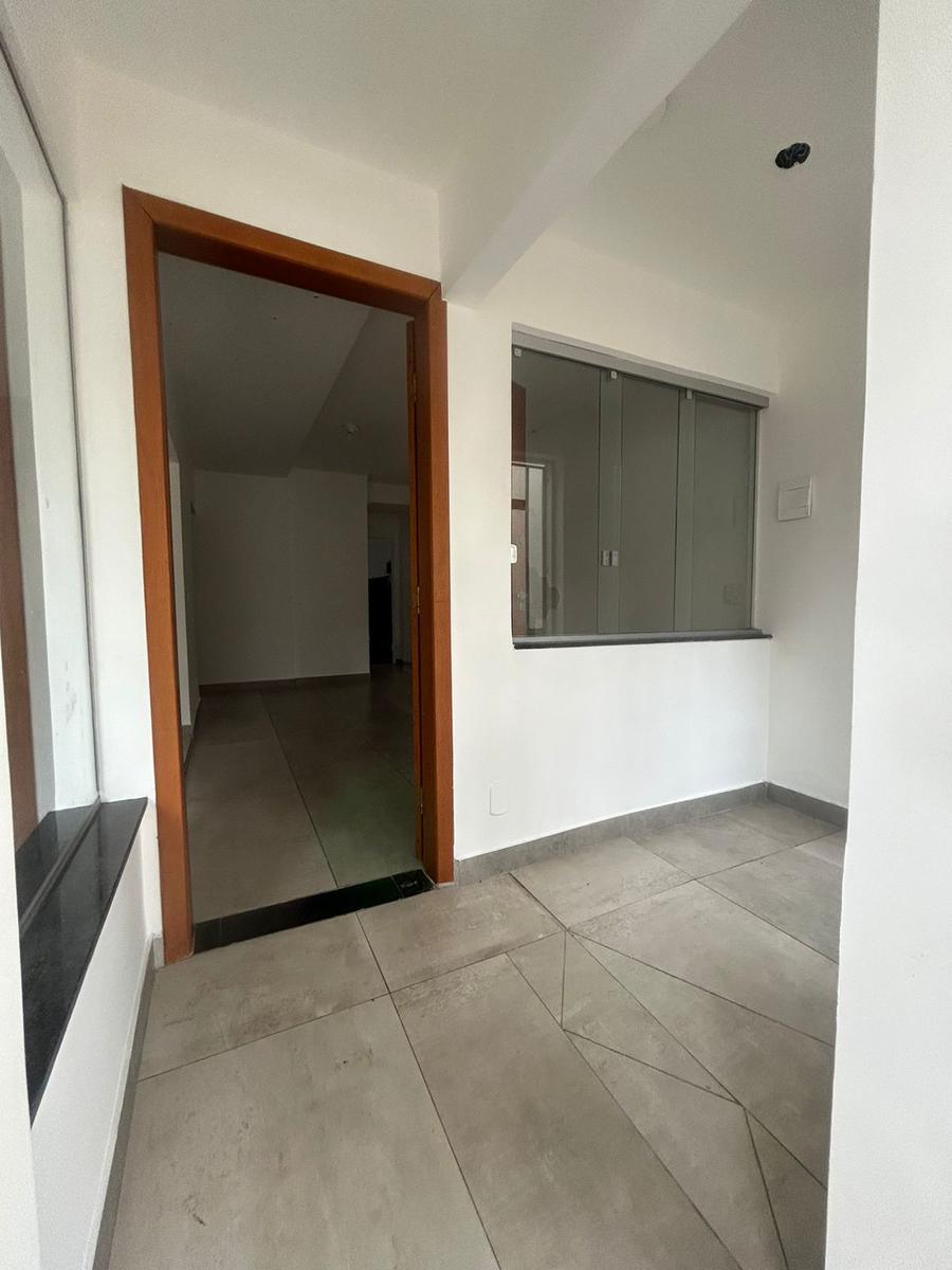 Casa, Ouro Preto, 4 Quartos, 2 Vagas, 1 Suíte