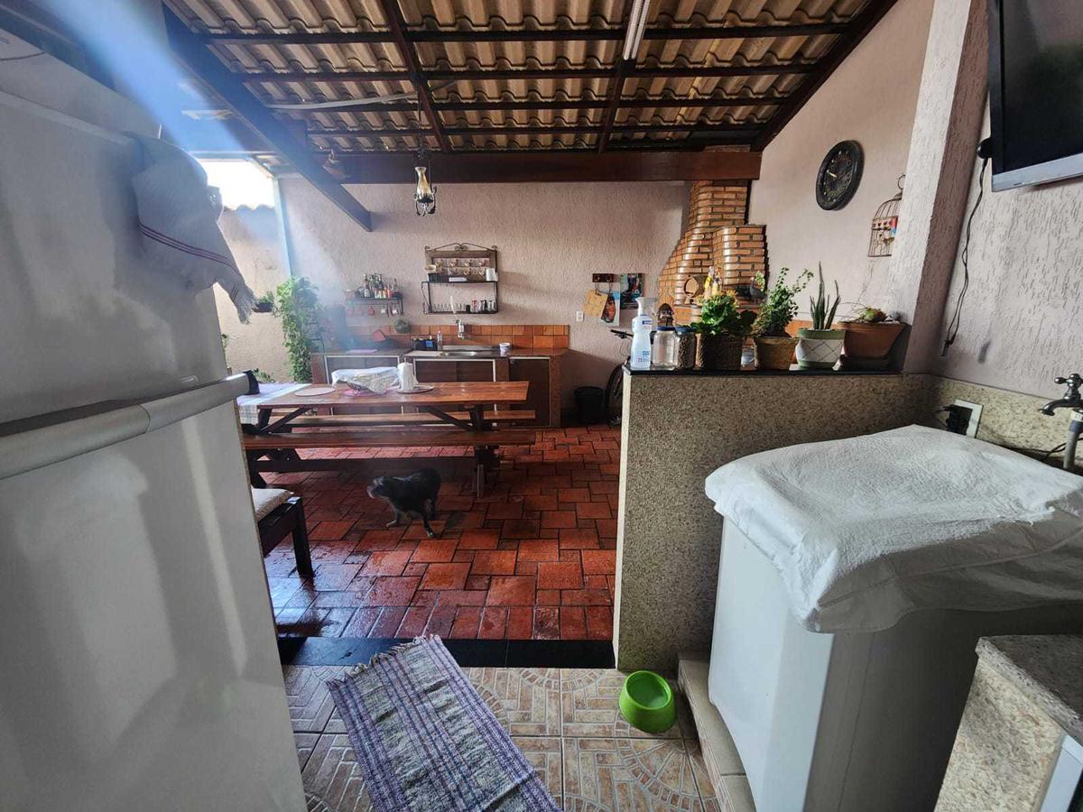 Casa, Coqueiros, 3 Quartos, 3 Vagas, 1 Suíte