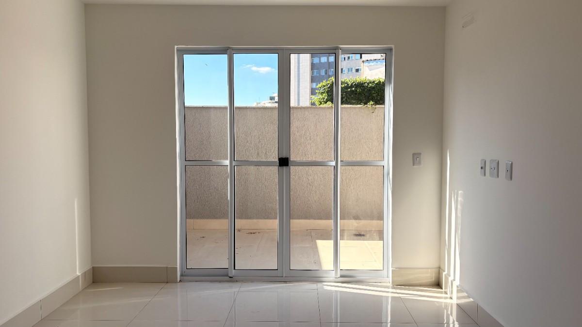 Apartamento, Vila Paris, 3 Quartos, 2 Vagas, 1 Suíte