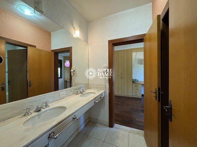 Casa, Retiro das Pedras, 4 Quartos, 4 Vagas, 2 Suítes