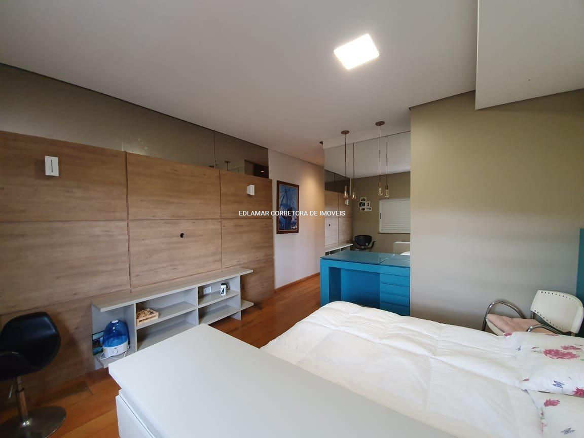 Casa, Jardim Riacho das Pedras, 4 Quartos, 6 Vagas, 3 Suítes