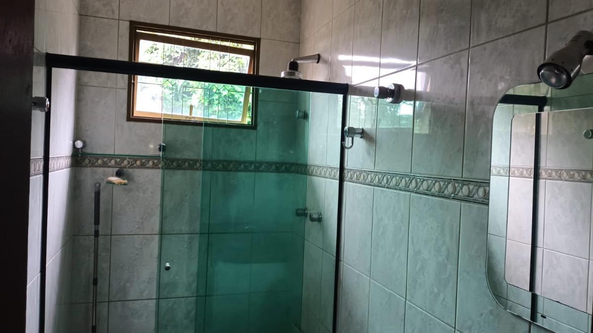 Casa, Colonial, 6 Quartos, 8 Vagas, 1 Suíte