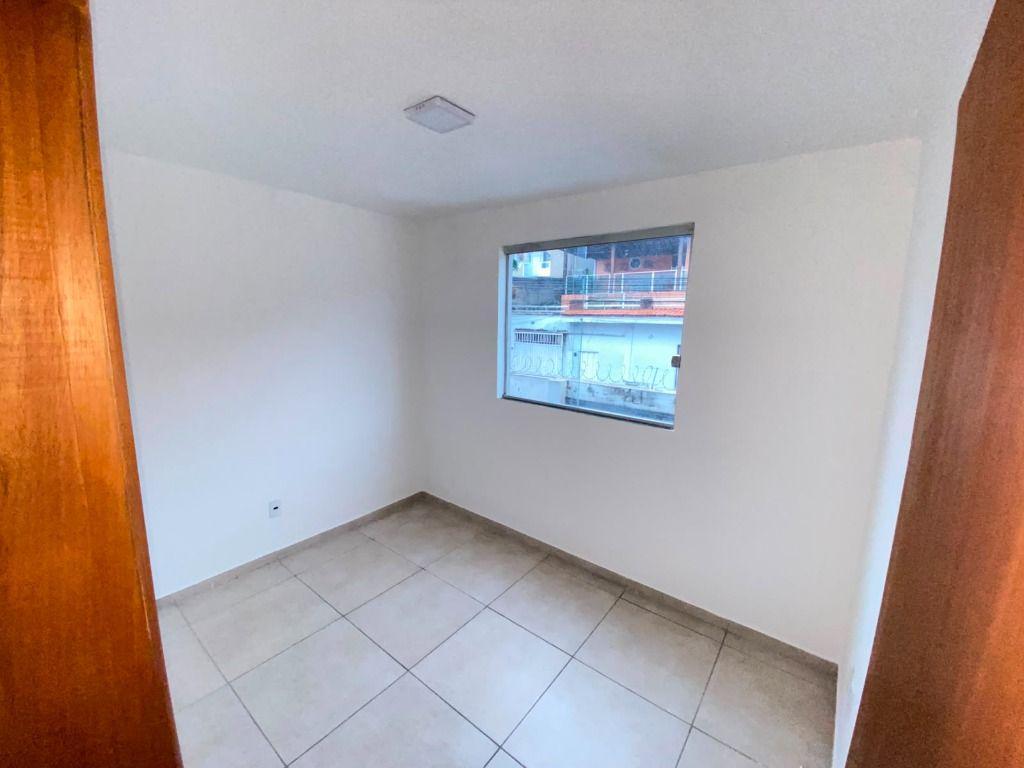 Apartamento, Jardim Vitória, 2 Quartos, 1 Vaga