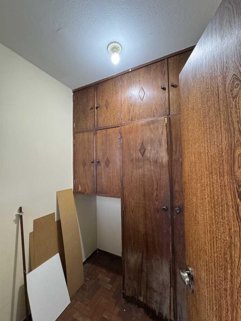 Apartamento, Sagrada Família, 3 Quartos, 2 Vagas, 1 Suíte