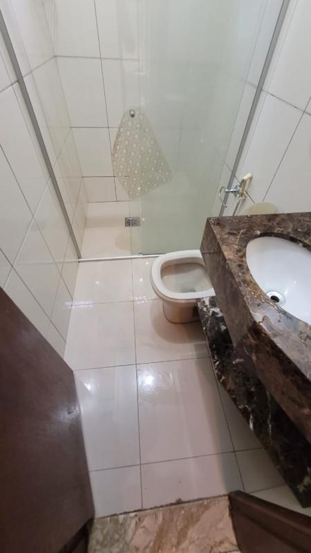 Casa, Tirol (barreiro), 3 Quartos, 2 Vagas, 1 Suíte