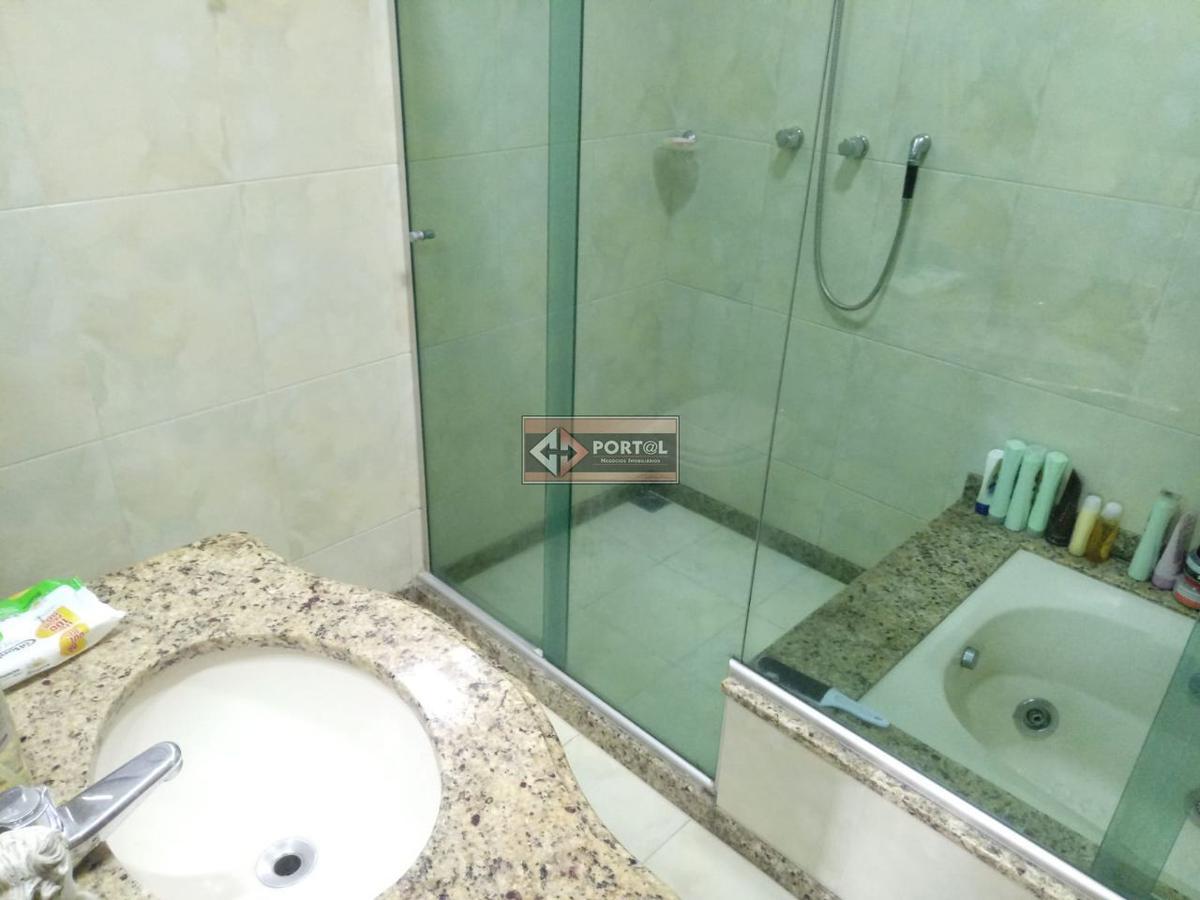 Casa, Itapoã, 4 Quartos, 2 Vagas, 1 Suíte