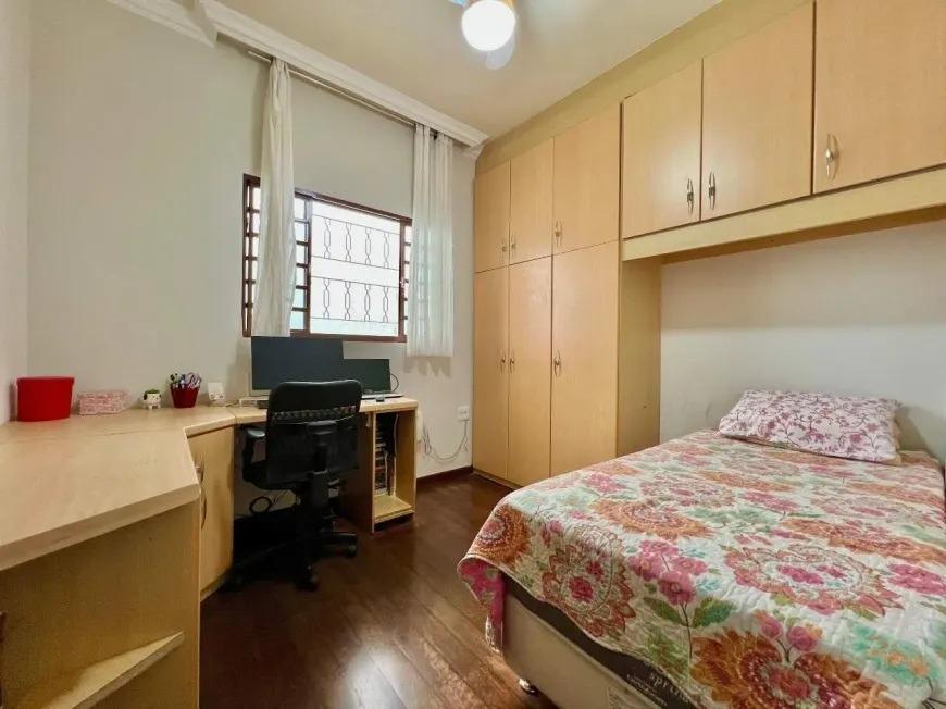Casa, Santa Amélia, 3 Quartos, 2 Vagas, 1 Suíte
