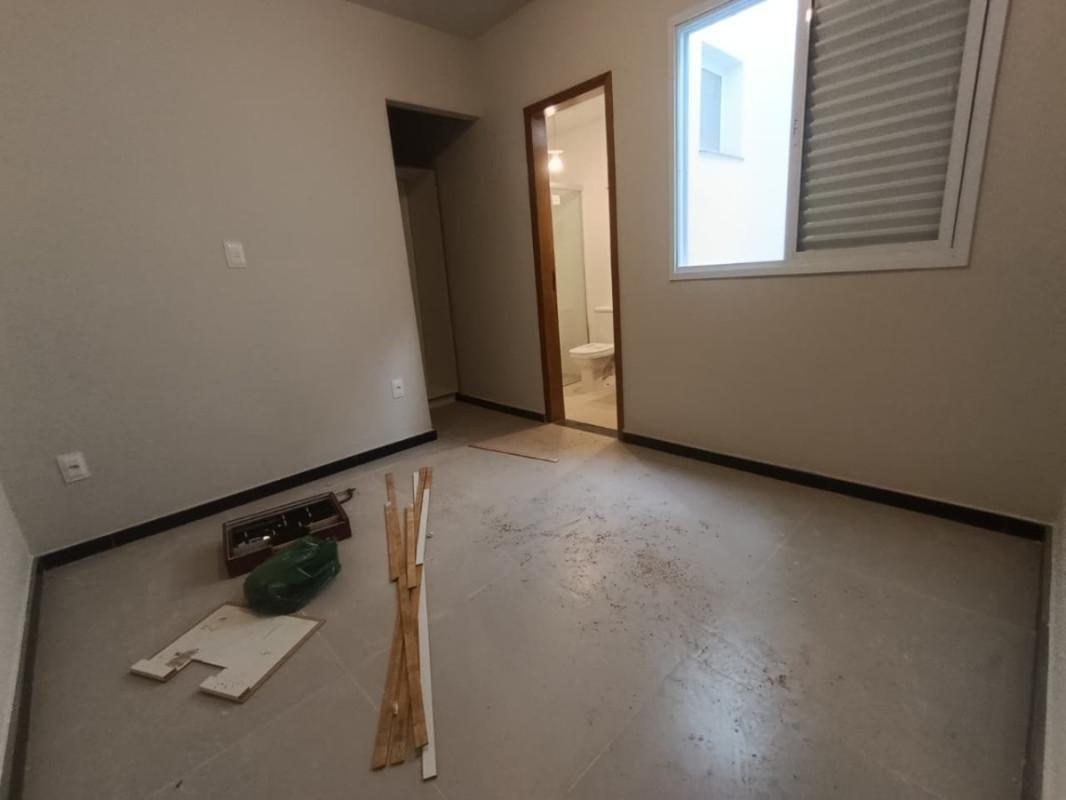 Casa, Caiçaras, 2 Quartos, 1 Vaga, 1 Suíte