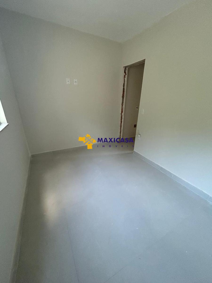 Casa, Planalto, 2 Quartos, 1 Vaga, 1 Suíte