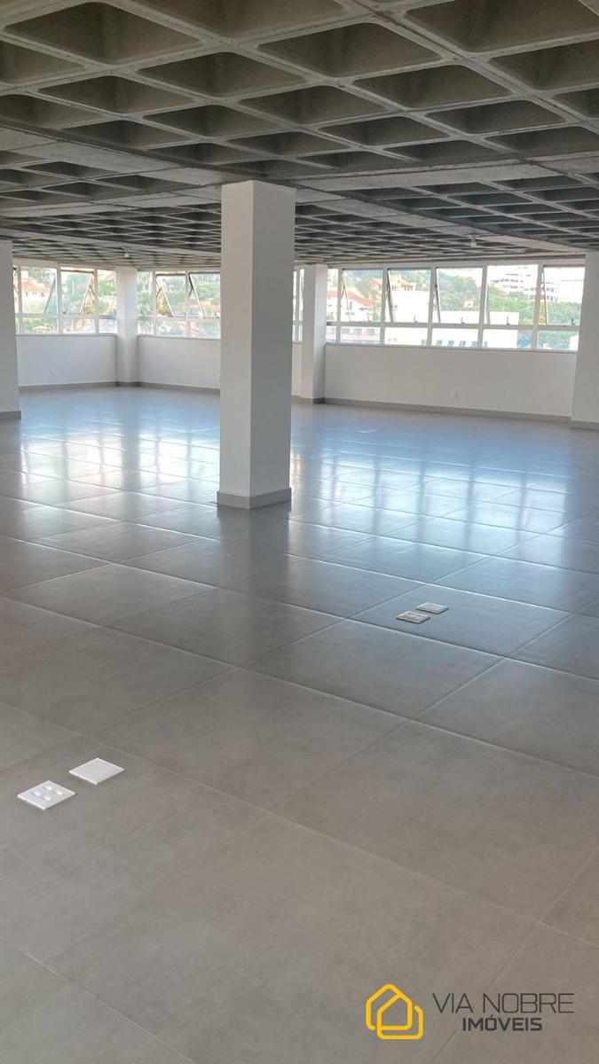 Sala, Estoril