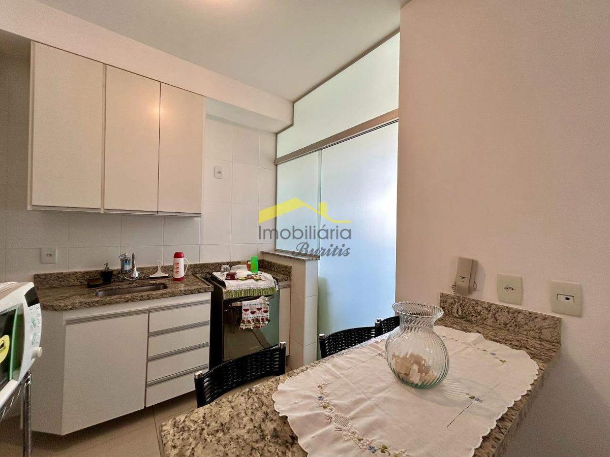 Apartamento, Estoril, 3 Quartos, 2 Vagas, 1 Suíte