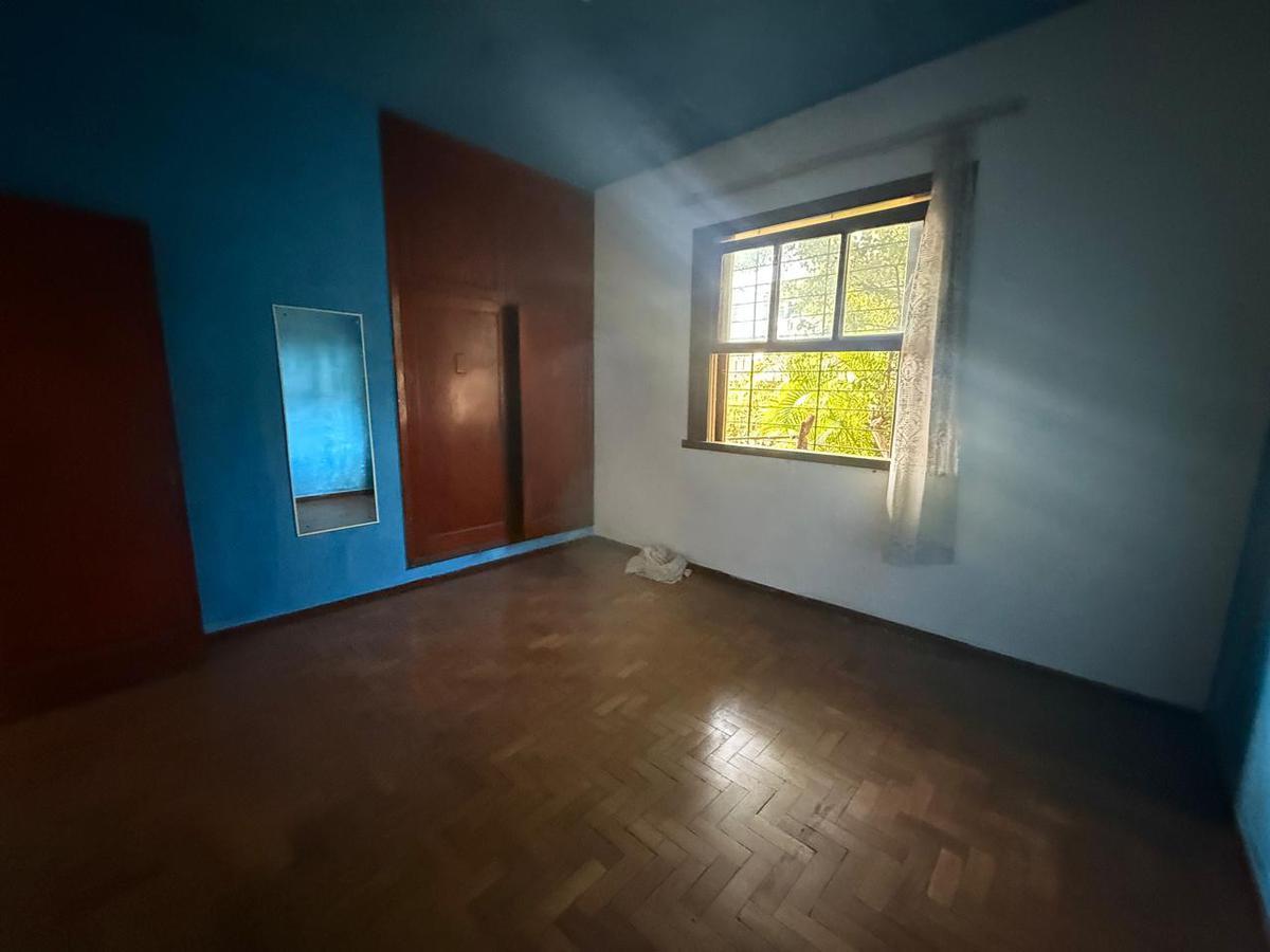 Casa, Cachoeirinha, 3 Quartos, 4 Vagas