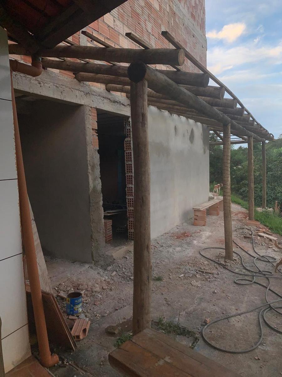 Fazenda, Ravena, 4 Quartos, 10 Vagas, 2 Suítes