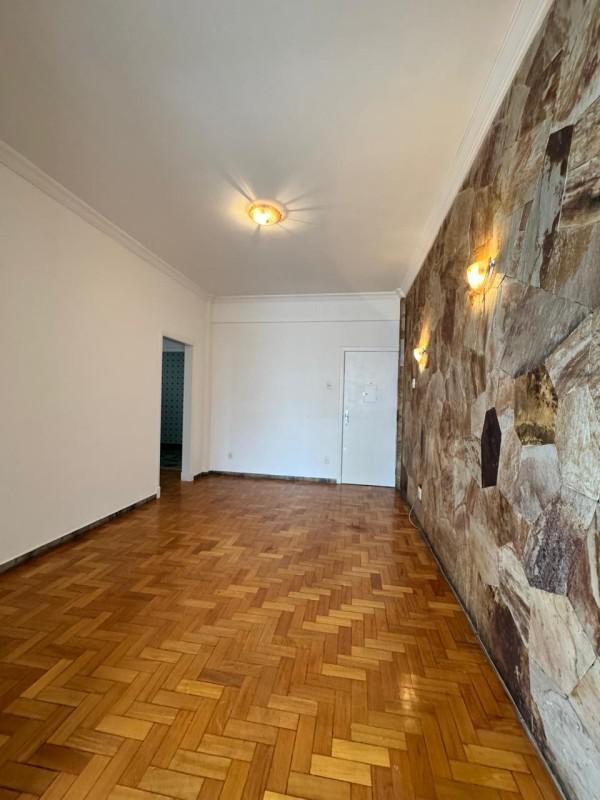 Apartamento, Centro, 2 Quartos, 0 Vaga, 1 Suíte