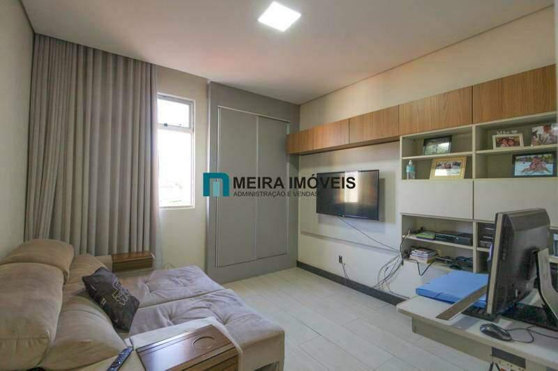 Cobertura, Sagrada Família, 3 Quartos, 1 Vaga, 1 Suíte