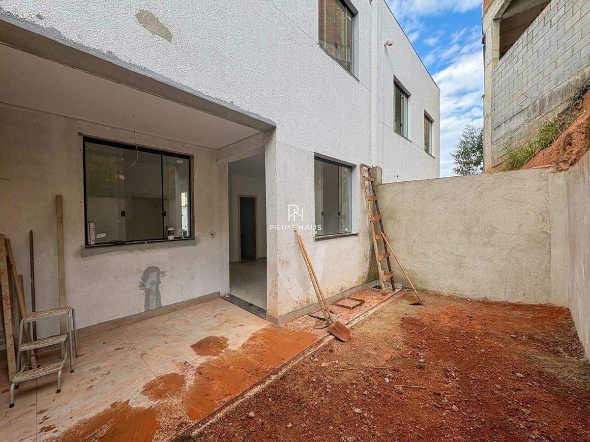 Casa, Manacás, 3 Quartos, 2 Vagas, 1 Suíte
