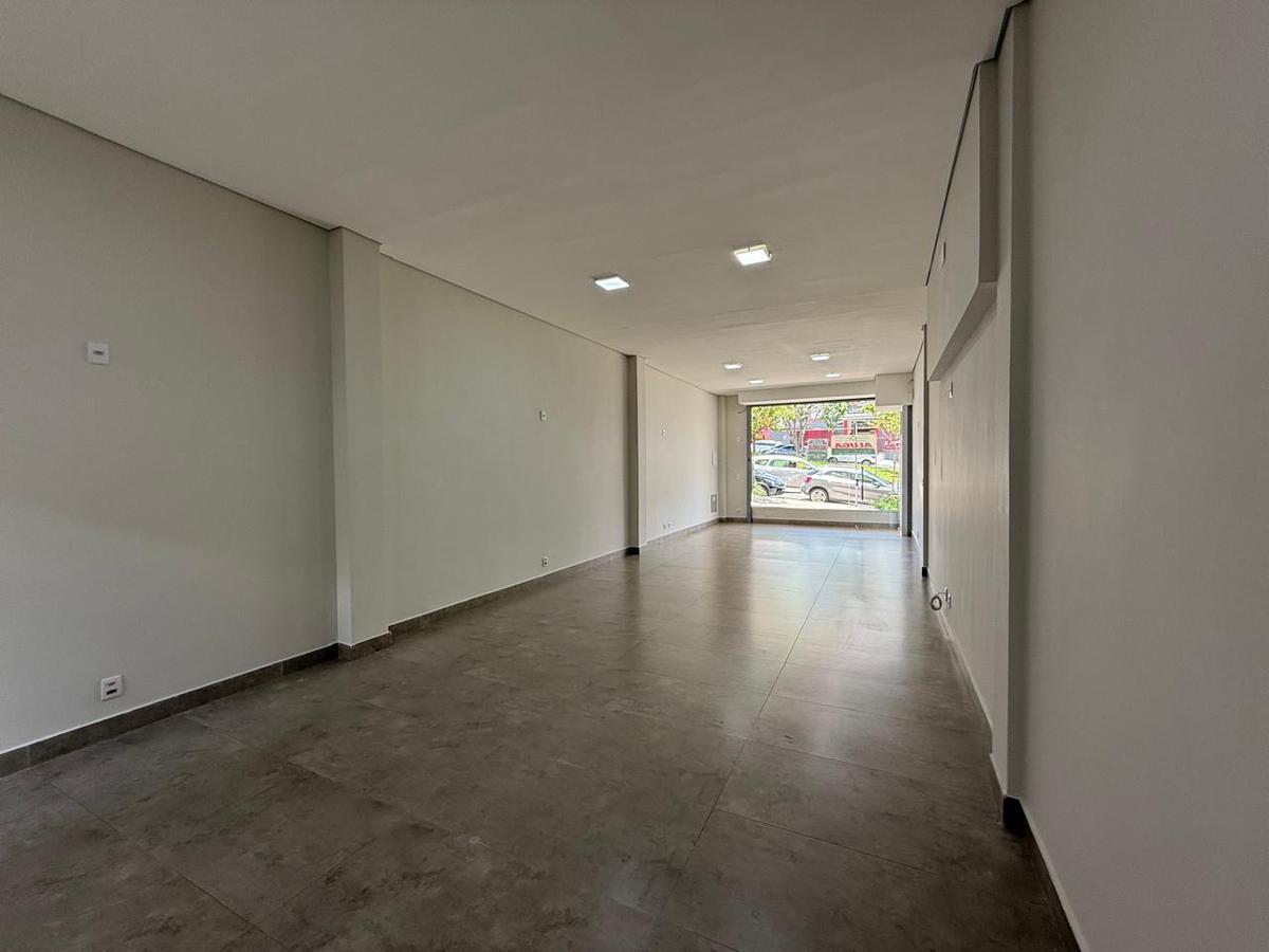 Andar, Castelo, 0 Quarto, 0 Vaga