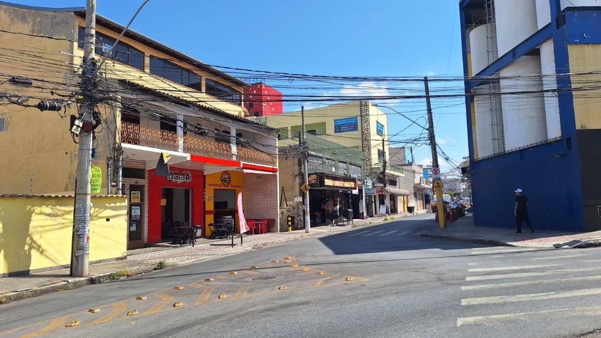 Casa, Eldorado, 3 Quartos, 2 Vagas, 1 Suíte