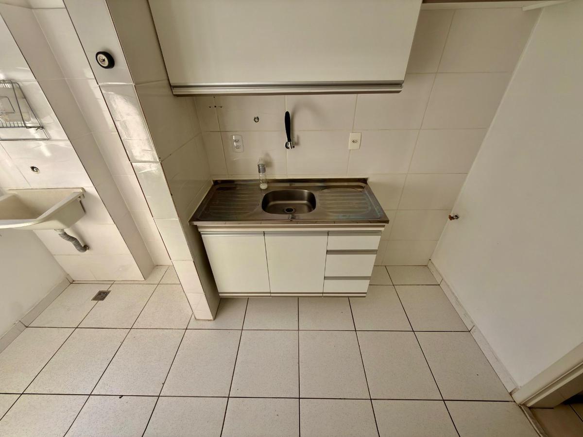 Apartamento, Santa Mônica, 2 Quartos, 1 Vaga