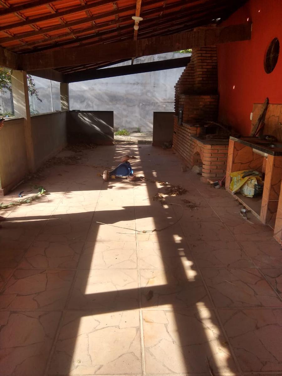 Fazenda, Amarilis, 3 Quartos, 6 Vagas, 1 Suíte
