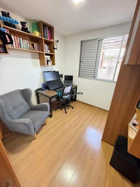 Apartamento, Sagrada Família, 3 Quartos, 1 Vaga, 1 Suíte