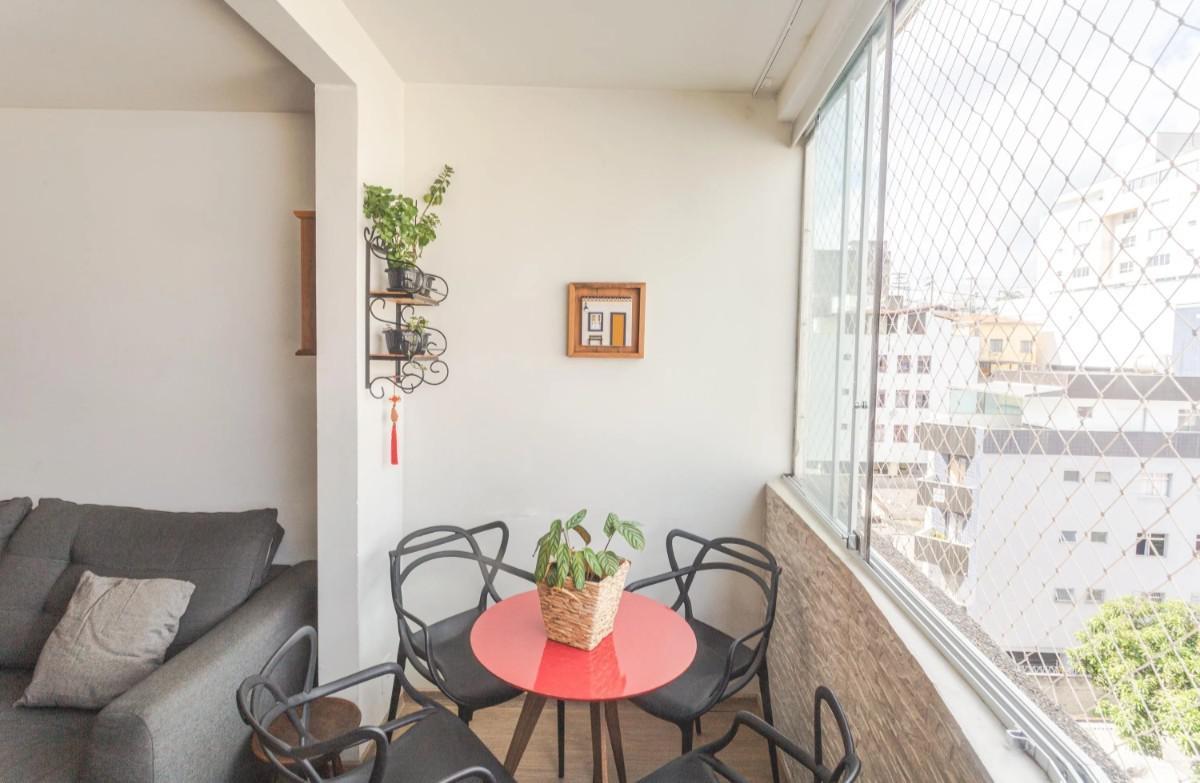 Apartamento, Sagrada Família, 2 Quartos, 2 Vagas