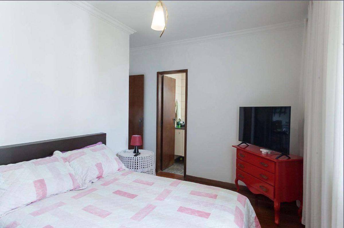 Cobertura, Buritis, 2 Quartos, 2 Vagas, 1 Suíte