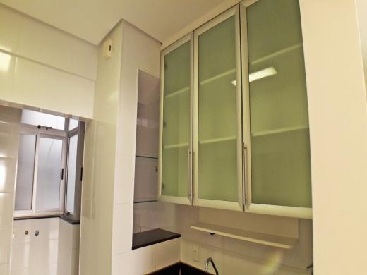 Apartamento, Centro, 2 Quartos, 0 Vaga, 1 Suíte