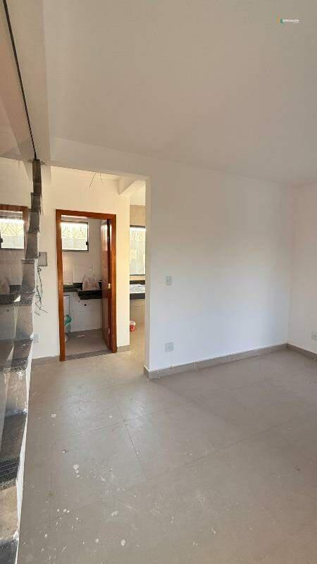 Casa, Novo Centro, 2 Quartos, 1 Vaga