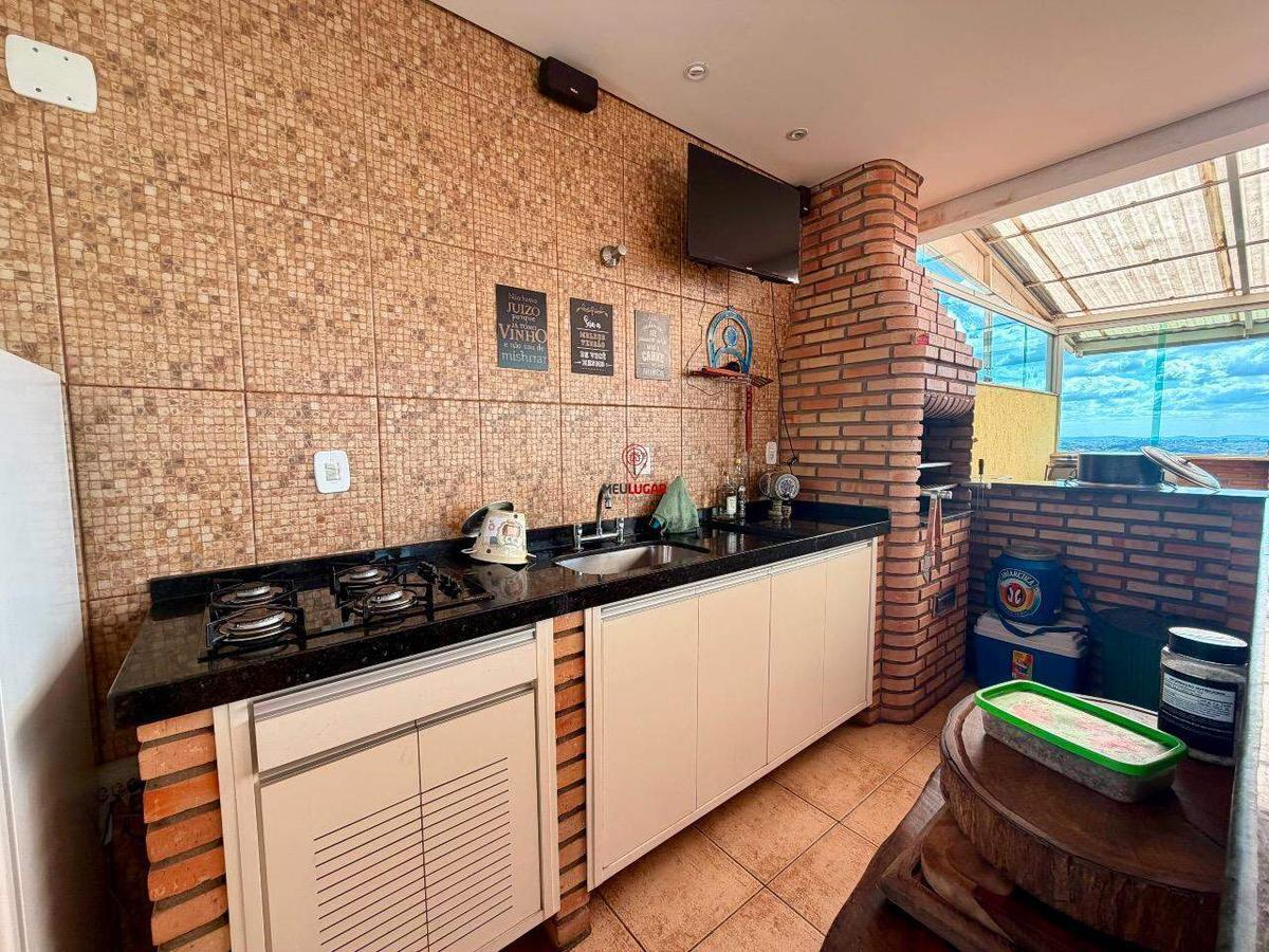 Casa, CDI Jatobá (barreiro), 3 Quartos, 3 Vagas, 1 Suíte