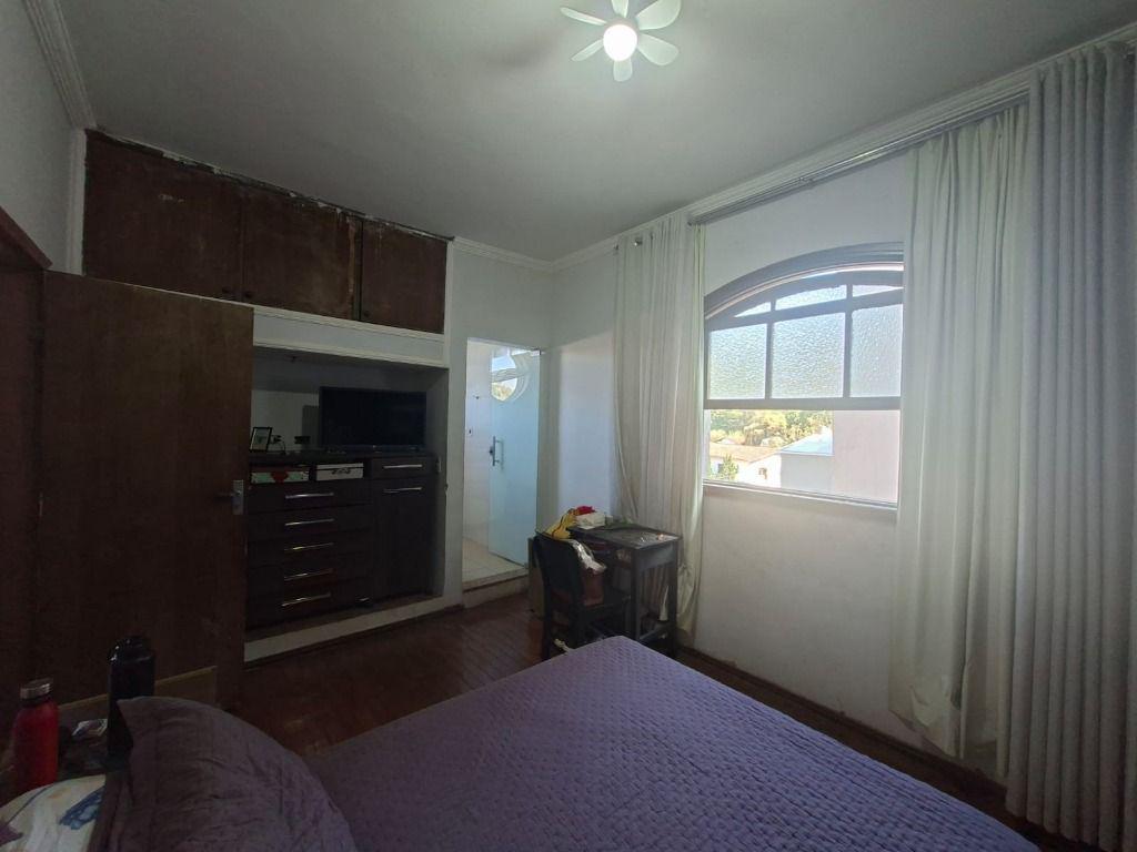 Casa, Terra Santa, 5 Quartos, 3 Vagas