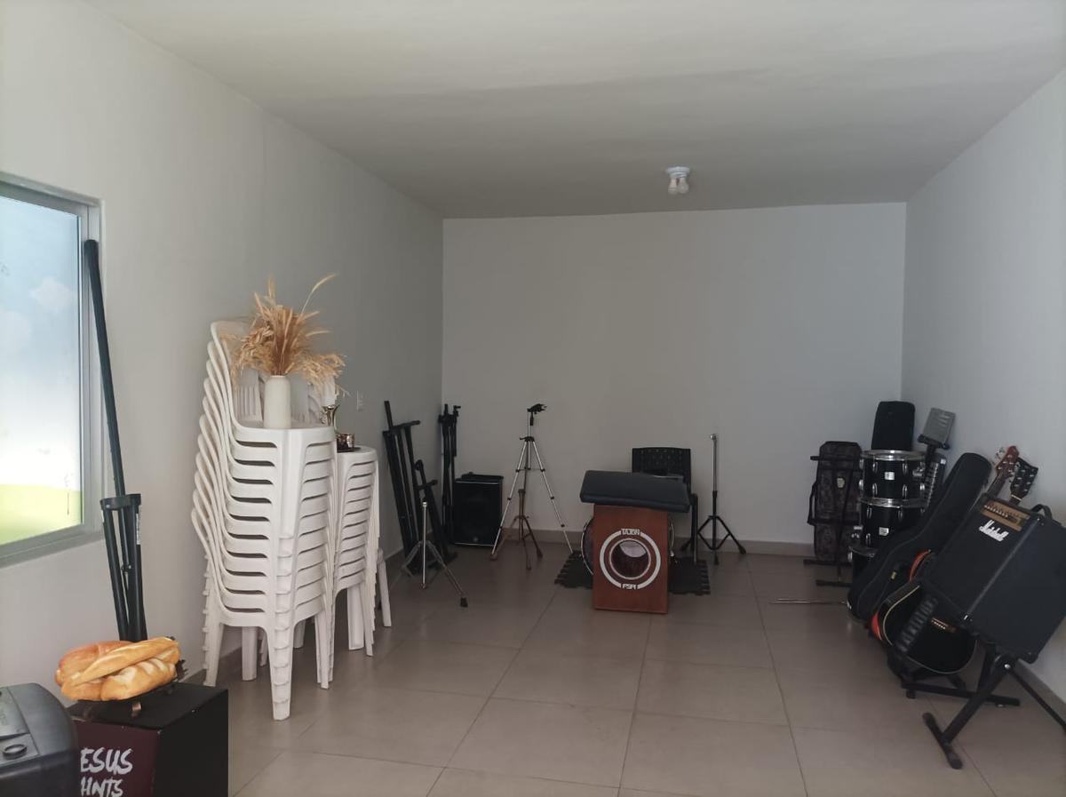 Casa Comercial, Betânia, 0 Quarto, 2 Vagas