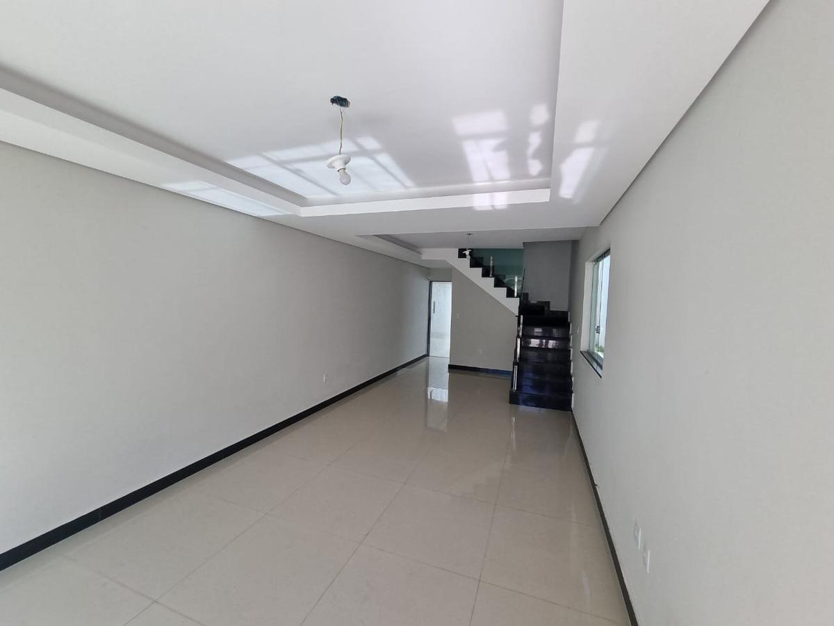 Casa, Planalto, 2 Quartos, 1 Vaga, 1 Suíte