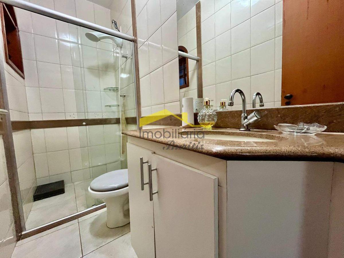 Casa, Buritis, 3 Quartos, 2 Vagas, 1 Suíte