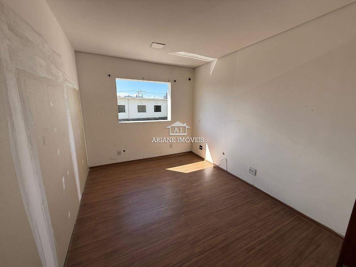 Galpão, Nova Suíssa, 0 Quarto, 0 Vaga
