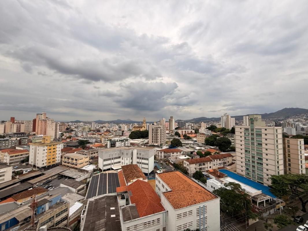 Apartamento, Floresta, 2 Quartos, 0 Vaga