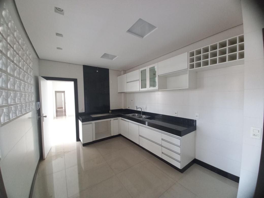Apartamento, São Pedro, 4 Quartos, 1 Vaga, 1 Suíte