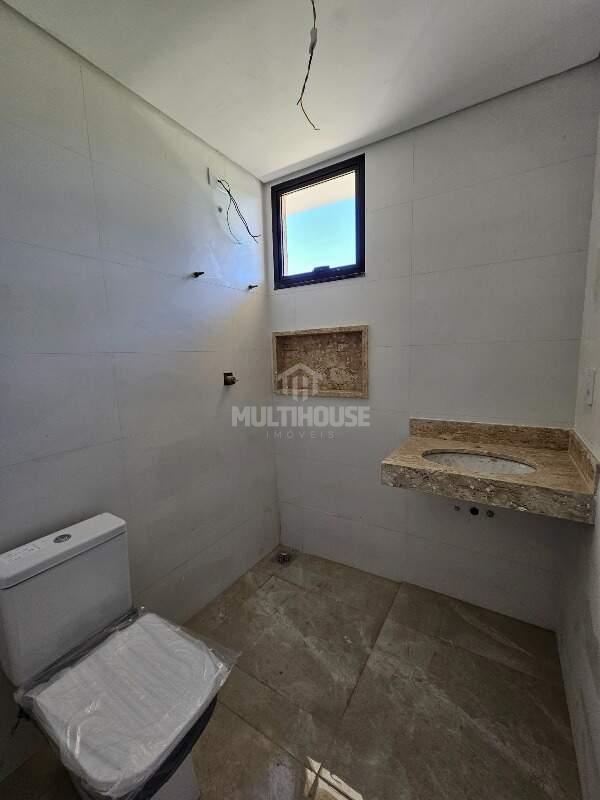 Casa, Pampulha, 4 Quartos, 2 Vagas, 1 Suíte