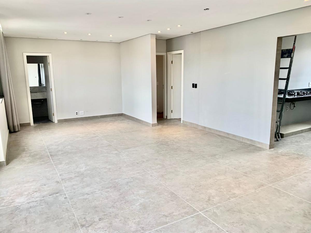 Apartamento, Santa Efigênia, 2 Quartos, 2 Vagas, 1 Suíte