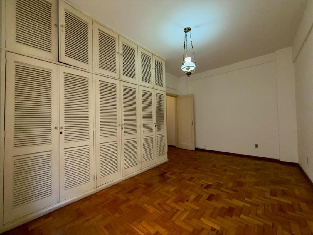 Apartamento, Centro, 2 Quartos, 0 Vaga